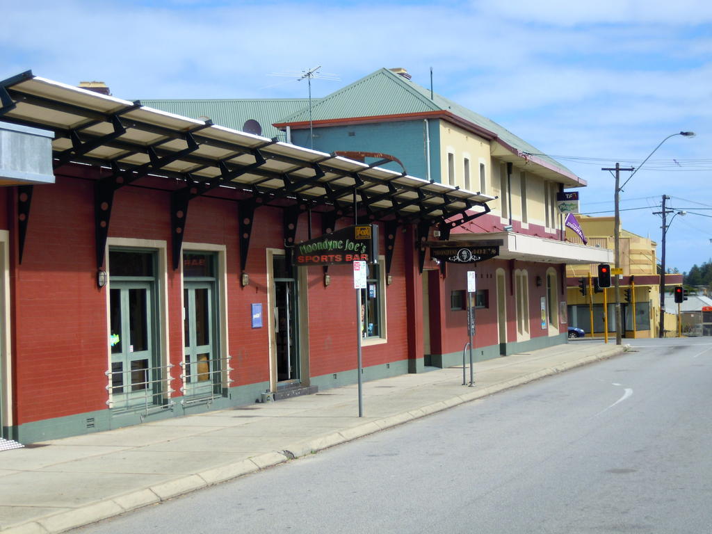 Moondyne Joe'S Fremantle Exterior foto