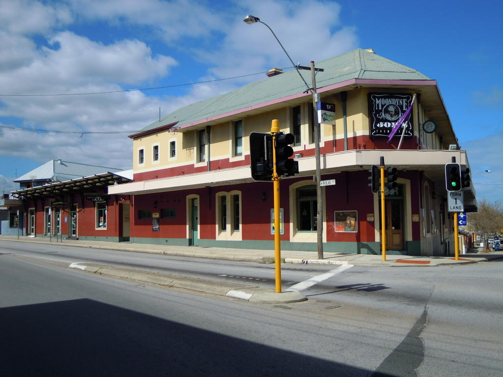 Moondyne Joe'S Fremantle Exterior foto